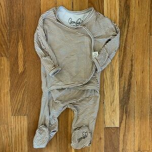 Bonnie skin to skin baby wear 0-3M